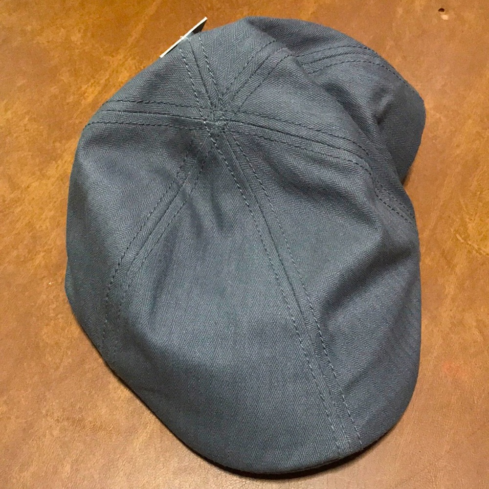 Van Heusen Womens Scully Cap Gray Herringbone Flat Ivy Newsboy Hat‎ Size M/L NWT